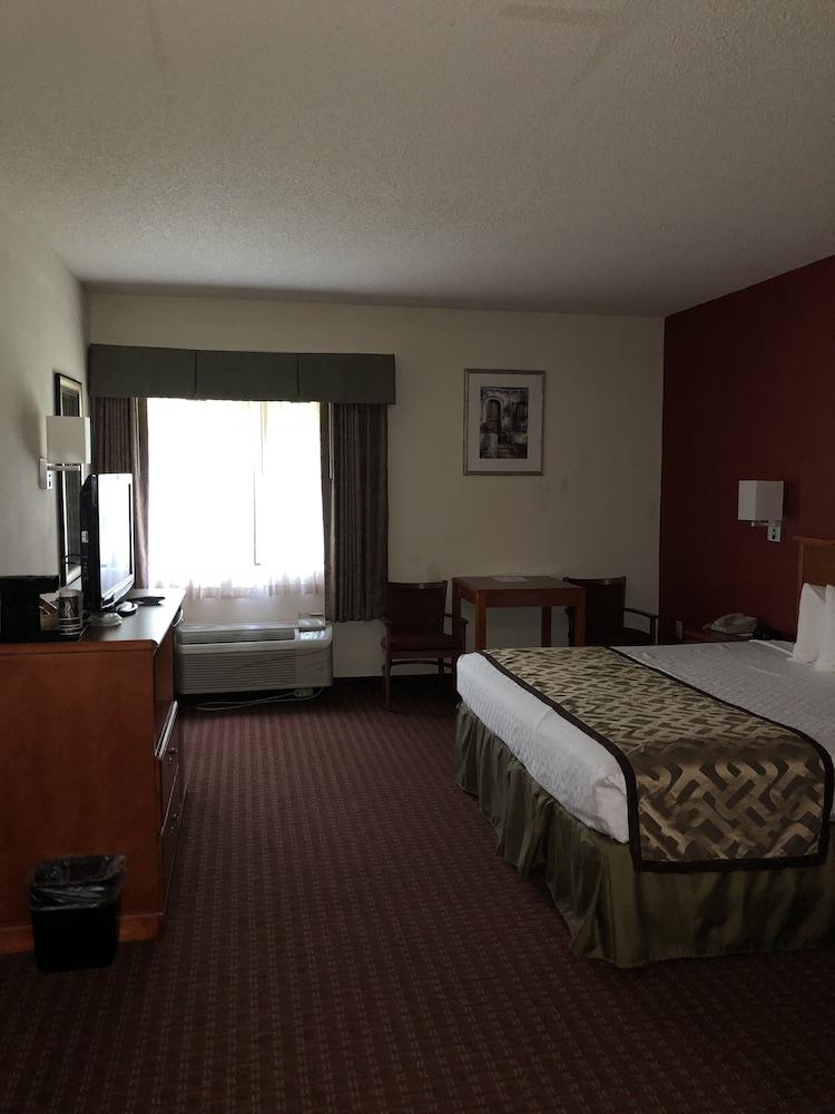 Millennium Inn Ellisville Extérieur photo